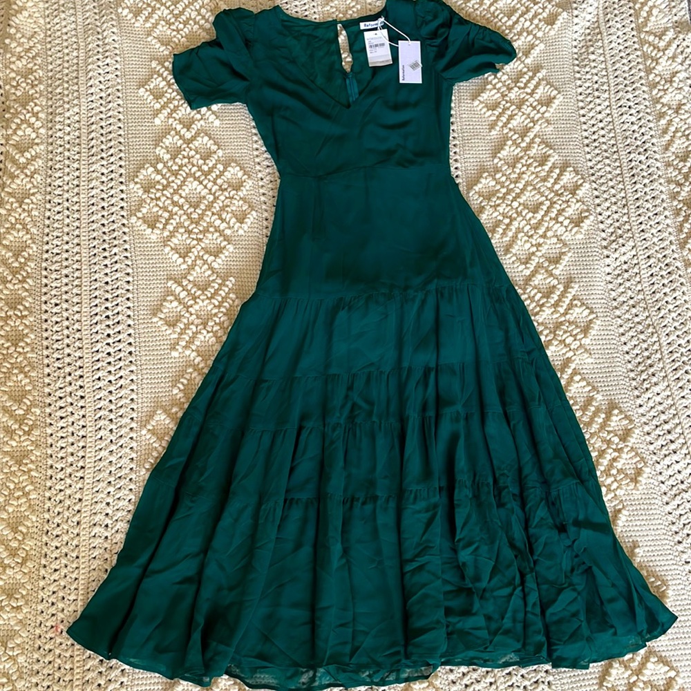 REFORMATION Emerald Green COSA Ruched Sleeve Tiered Deep V-Neck Midi Dress 6